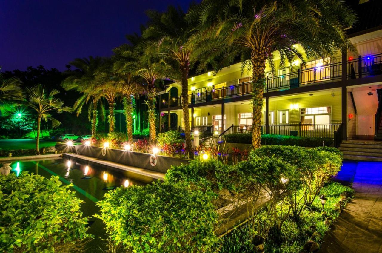 Butchard Villas Yuchi Exterior photo