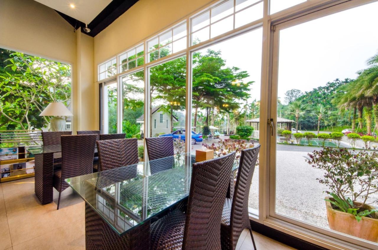 Butchard Villas Yuchi Exterior photo